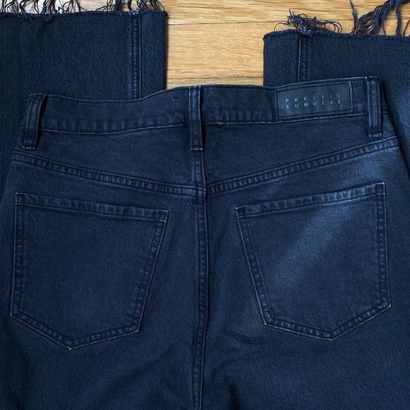 PACSUN high rise raw hem jeans - Picture 2 of 3